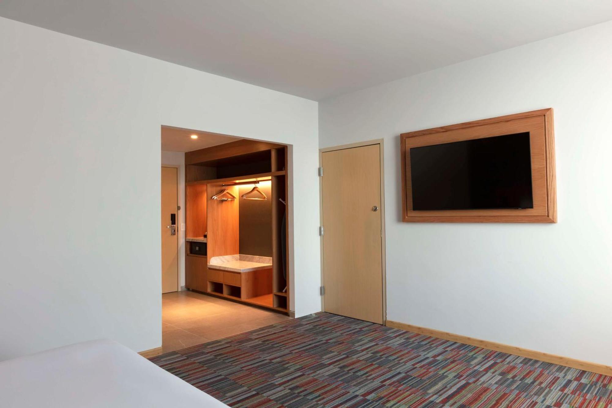 Hilton Garden Inn Guadalajara Airport El Zapote  Ngoại thất bức ảnh